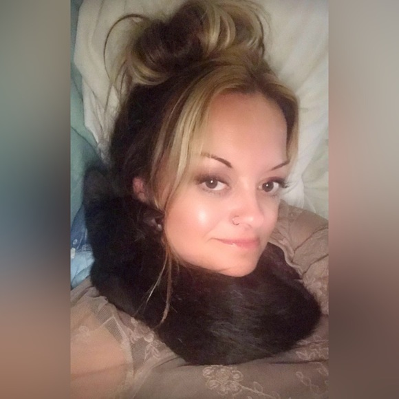 Meet your Posher, Felisha - Picture 8 of 13